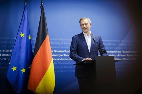 Christian Lindner (FDP), Federal Minister of Finance, gives a press statement at the Ministry of