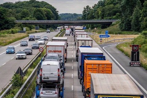 9 km long traffic jam on the A40 motorway heading east, between the Dutch border near Venlo, in