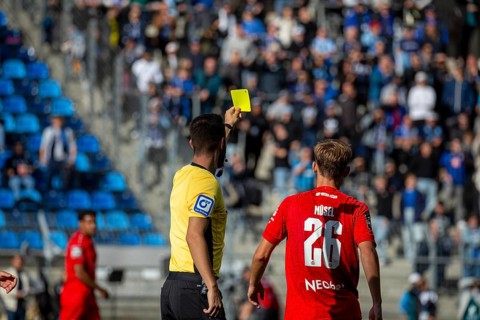 Football 3rd division, season 2024/25, matchday 8: Waldhof Mannheim vs Rot-Weiß Essen. Picture: