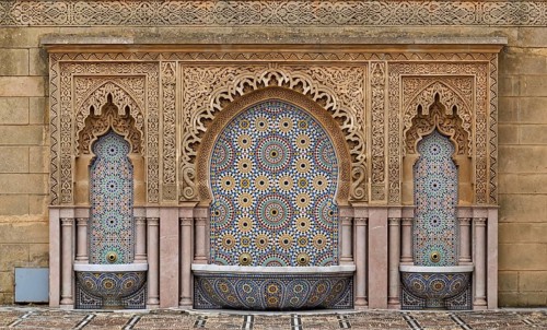 Fountain at the mausoleum of King Mohammed V, Rabat, Morocco, Africa