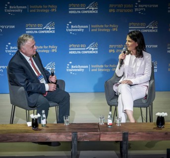 Annalena Bärbock (Alliance 90/The Greens), Federal Foreign Minister, photographed during her trip