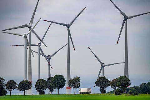 Wind farm east of Paderborn, on the B64 federal highway, North Rhine-Westphalia, Germany, Europe