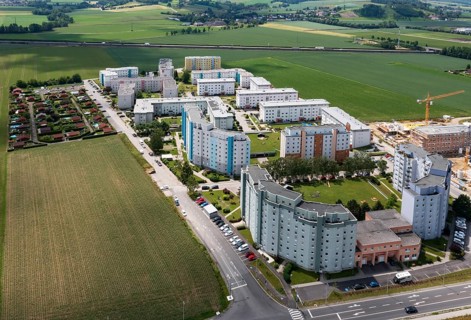 Drone image, residential building, high-rise estate and allotment garden estate, Asten, Linz Land