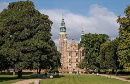 Rosenborg Palace, Royal Palace and Museum from the 17th century, Kongens Have Park, Copenhagen,