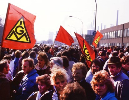 Duisburg IG Metall rally for preservation of steel jobs on 6 3 1987