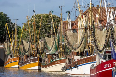 Crab cutter with crab net in the harbour of Greetsiel, Greetsiel, East Frisia, North Sea, Lower
