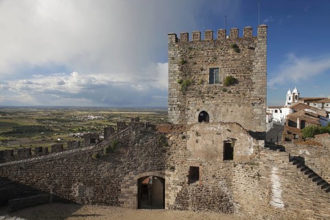 Medieval castle keep of Monsaraz, Alentejo, Portugal, Europe