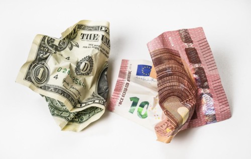 Symbol photo weak euro, weak dollar, problem, crumpled notes