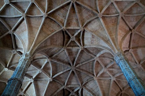 Interior view, ribbed vault, ceiling, monastery church Igreja Santa Maria de Belém, Hieronymite