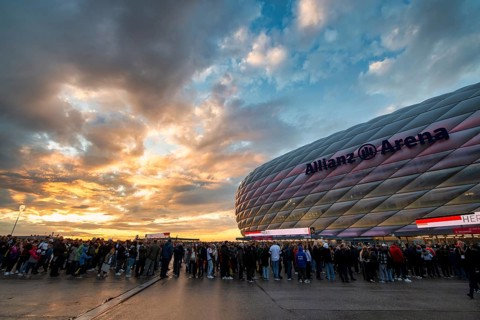Spectators, fans, queue, waiting for admission, UEFA Nations League international match Germany vs.