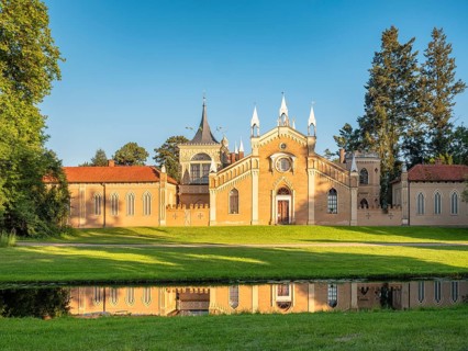 The Gothic House in Wörlitz Park, Dessau-Wörlitz Garden Kingdom, Wörlitz, Saxony-Anhalt, Germany,