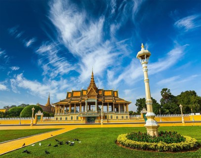 Royal Palace complex, Phnom Penh, Cambodia, Asia