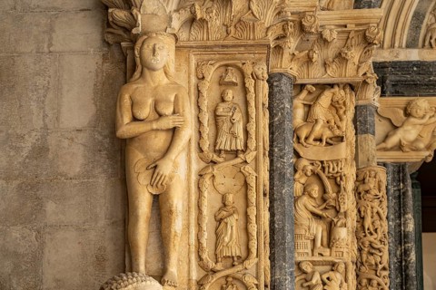 Eva at Radovan's portal of the Cathedral of St Laurence in Trogir, Croatia, Europe