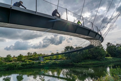Bridge over the Rhine-Herne Canal near Gelsenkirchen Cycle and footpath, part of the ore railway