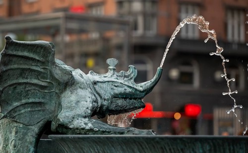Dragon, bronze statue, fountain, City Hall Square or Rådhuspladsen, Copenhagen, Denmark, Europe