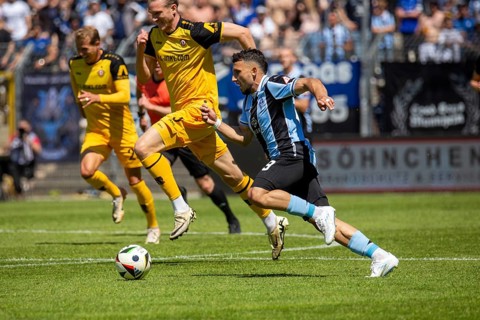 Football 3rd division, 2024/25 season, matchday 37: Waldhof Mannheim v Dynamo Dresden***Dynamic