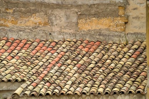 Extension with a roof made of traditional roof tiles, Agrigento, Argrigento, Sicily, Italy, Europe