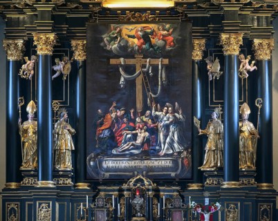High altar with Lenten cloth, painted by Paul Honecke in 1626, baroque collegiate church, built