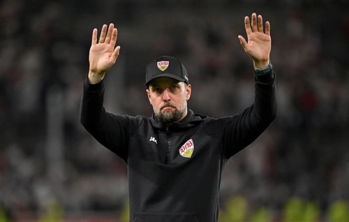 Coach Sebastian Hoeneß VfB Stuttgart gesture thanks Stuttgart fans for support, MHPArena, MHP Arena