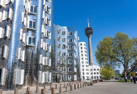 Neuer Zollhof, Gehry buildings, by the architect Frank O. Gehry. Media Harbour, Rhine Tower,