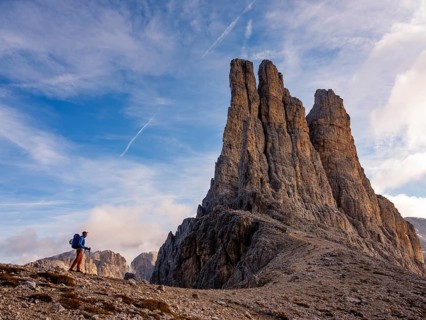 Mountaineers below the Vajolet Towers, Catinaccio, Dolomites, South Tyrol, Italy, Europe
