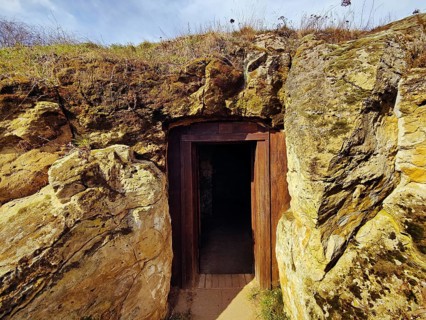 Entrance to the cave dwelling in the Höhlenstrasse am Schäferberg, Langenstein cave dwellings,