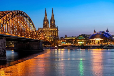 Cologne Cathedral, has been shining in new light since Easter 2025, the old metal halide lamps have