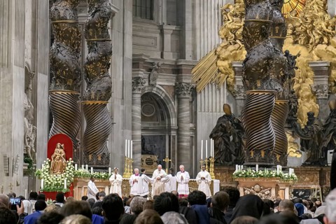 Saint Father Pope Francis prays in St Peter's Basilica under Bernini's canopy, holds Saint Mass in