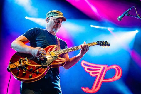 Joey Santiago, guitarist of the Pixies live on The Night The Zombies Came - 2025 European Tour at