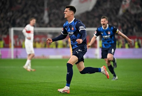 Goal celebration Gesture Gesture Mathias Honsak 1. FC Heidenheim 1846 FCH (17) Patrick Mainka 1. FC