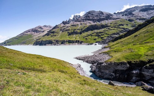 Blue mountain lake, Lac des Dix reservoir, Valais Alps, Valais, Switzerland, Europe