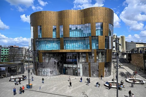 Primark building by Chapman-Taylor architects, Döppersberg district, Wuppertal, Bergisches Land,