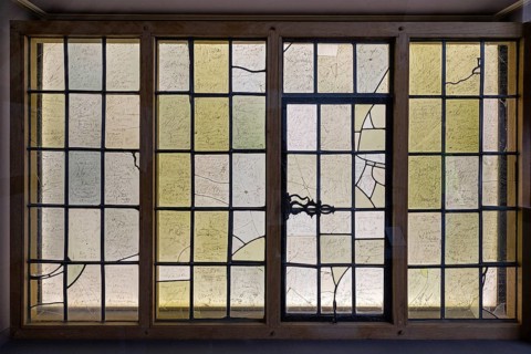 Interior photograph, visitors' signatures carved into window glass, William Shakespeare's