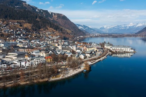 Drone shot, city view, Zell am See, Zeller See, Pinzgau, Land Salzburg, Austria, Europe
