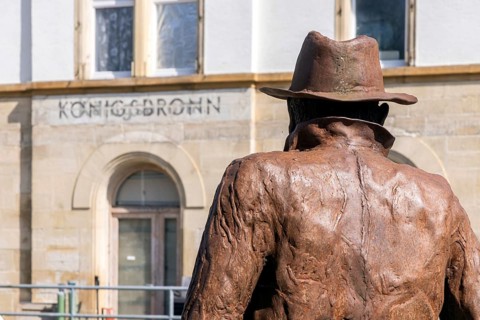 Georg Elser memorial at Königsbronn railway station. The statue by Friedrich Frankowitsch shows the