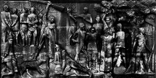 Stele path, stele by René Graetz, Waldemar Grzimek and Hans Kies, beech forest Memorial, Weimar,