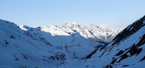 Mountain panorama with the peaks of the Bergüner Stöcke Tinzenhorn and Piz Ela, mountain landscape