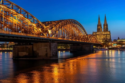 Cologne Cathedral, has been shining in new light since Easter 2025, the old metal halide lamps have