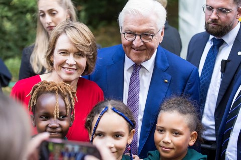 Elke Büdenbender (woman of the Federal President) and Frank-Walter Steinmeier (President of the
