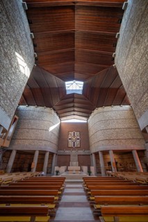 Interior of the Heilig Kreuz Church, opened in 1964, Jahnstr. 41, Weißenburg, Middle Franconia,