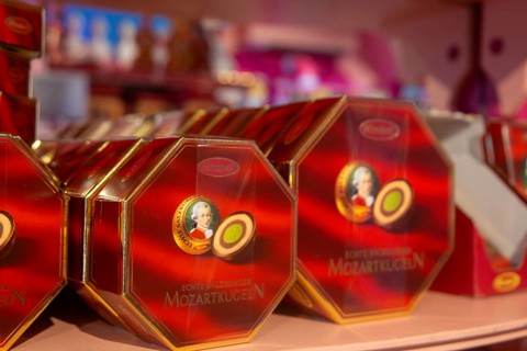 Close-up of Mozartkugeln in a shop in the famous Getreidegasse in Salzburg