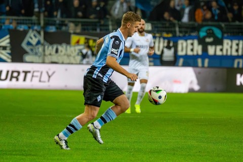 Football 3rd division, season 2024/25, matchday 12: Waldhof Mannheim against SV Wehen-Wiesbaden. On