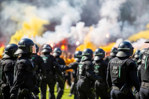 Football 3rd division, 2024/25 season, matchday 37: Waldhof Mannheim v Dynamo Dresden***Pure