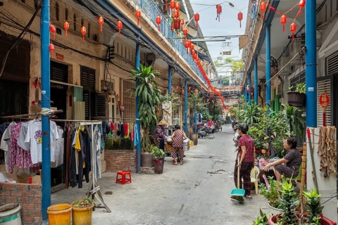 Hao Si Phuong Alley, Saigon Chinatown, Cho Lon, Ho Chi Minh City, Vietnam, Asia