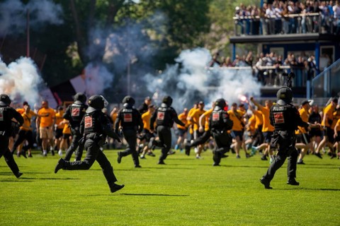 Football 3rd division, 2024/25 season, matchday 37: Waldhof Mannheim v Dynamo Dresden***Pure
