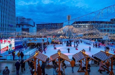 Essener Wintertraum, ice rink and catering on the Kennedyplatz in Essen, on over 2, 000 m2 and 2