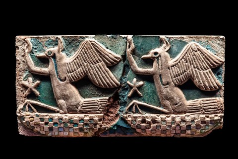 Tile from the frieze with Rechit birds from the exhibition: Ramses the Great and the Gold of the