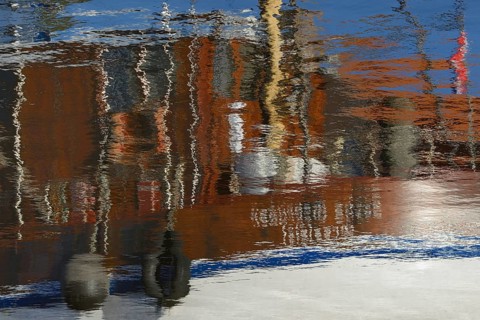 Reflection, colourful reflections on the water surface, maritime impressions, Greetsiel, North Sea,