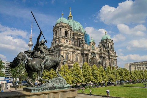 Amazon on horseback, Berlin Cathedral, Lustgarten, Mitte, Berlin, Germany, Europe
