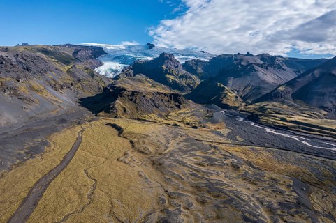Vast floodplain of the Öræfajökull glacier at the Haalda depression, east of Skaftafell, aerial